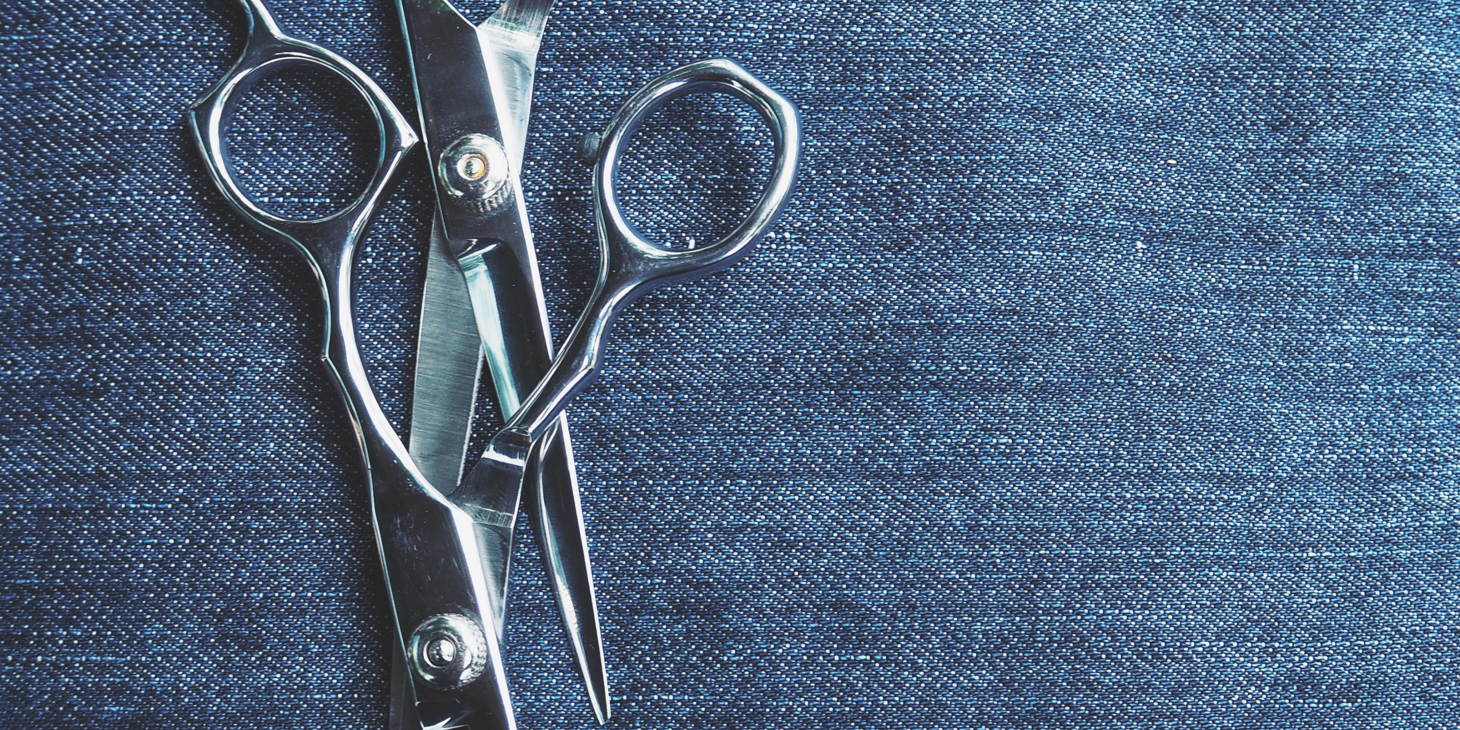 Choosing the Right Hair Shears for Different Hair Types and Textures
